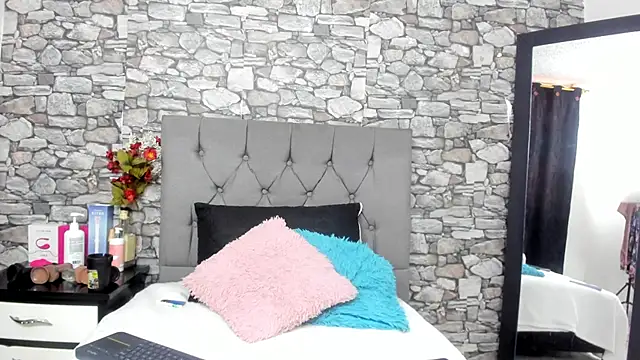 your angel7 online show from October 2025 07:21:01 PM