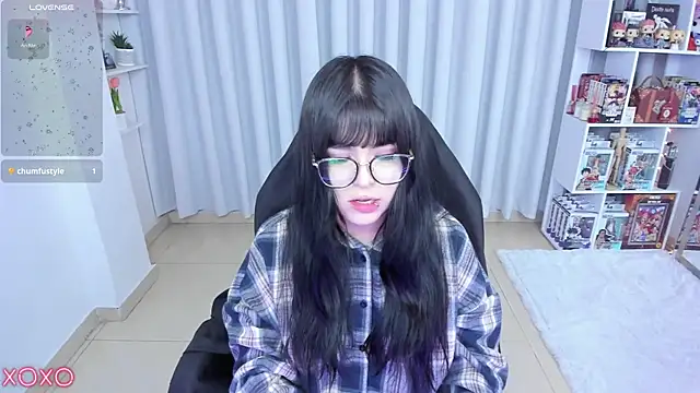 Snapshot of misshoneyxxx chatting on May 2026 03:34:01 AM misshoneyxxx online show from May 2026 03:34:01 AM