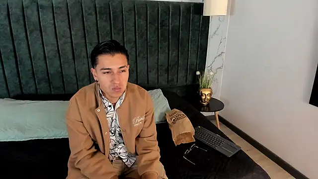 Snapshot of Andy_Joy_ chatting on November 2025 11:22:02 AM Andy Joy online show from November 2025 11:22:02 AM