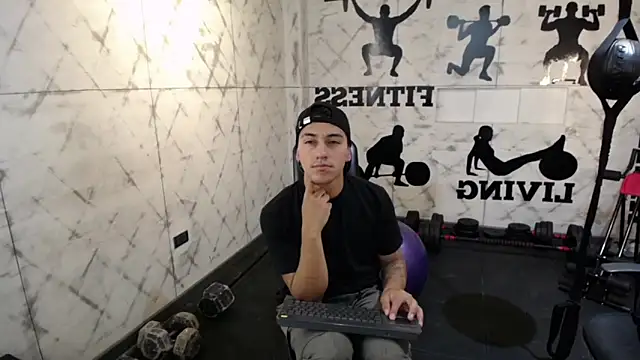 Snapshot of Andy_Joy_ chatting on October 2025 11:09:01 AM Andy Joy online show from October 2025 11:09:01 AM