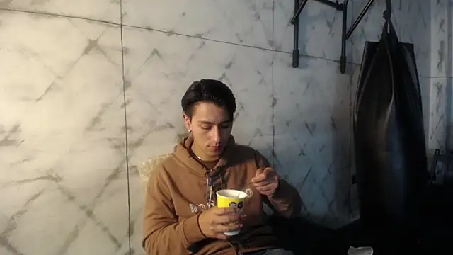 Snapshot of Andy_Joy_ chatting on February 2026 10:33:01 AM Andy Joy online show from February 2026 10:33:01 AM