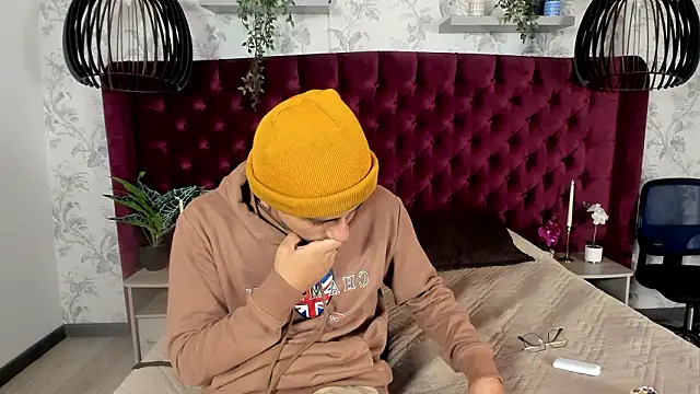 Andy Joy  online show from March 2026 11:32:02 AM