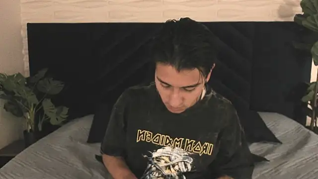 Snapshot of Andy_Joy_ chatting on October 2025 11:33:01 AM Andy Joy online show from October 2025 11:33:01 AM