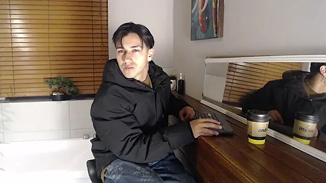 Snapshot of Andy_Joy_ chatting on December 2025 10:25:02 AM Andy Joy online show from December 2025 10:25:02 AM