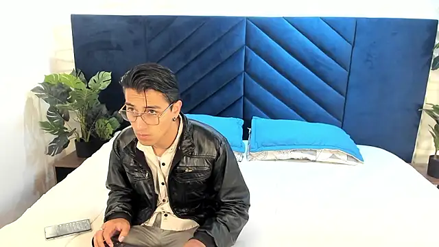 Andy Joy  online show from March 2026 11:44:01 AM