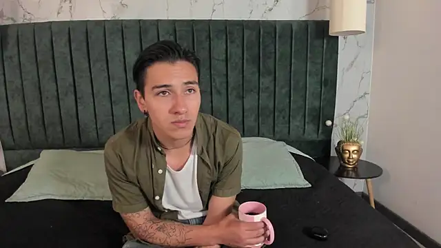 Andy Joy  online show from April 2026 11:50:01 AM