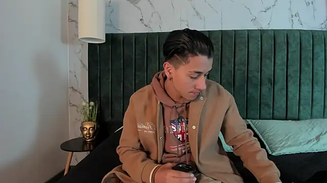 Snapshot of Andy_Joy_ chatting on January 2026 11:25:02 AM Andy Joy online show from January 2026 11:25:02 AM