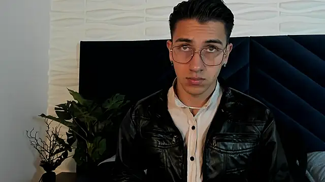 Snapshot of Andy_Joy_ chatting on February 2026 11:32:01 AM Andy Joy online show from February 2026 11:32:01 AM