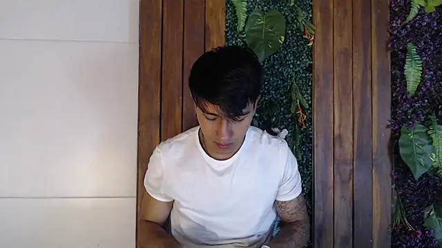 Snapshot of Andy_Joy_ chatting on October 2025 11:11:02 AM Andy Joy online show from October 2025 11:11:02 AM