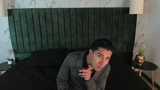 Snapshot of Andy_Joy_ chatting on December 2025 11:14:02 AM Andy Joy online show from December 2025 11:14:02 AM