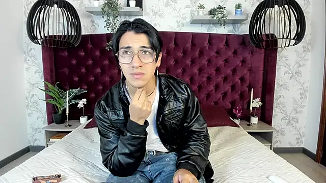Andy Joy  online show from April 2026 11:18:02 AM