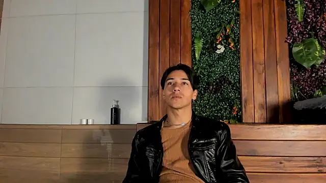 Snapshot of Andy_Joy_ chatting on June 2026 11:32:02 AM Andy Joy online show from June 2026 11:32:02 AM