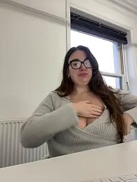 Miss Stassi online show from January 2025 09:08:02 AM