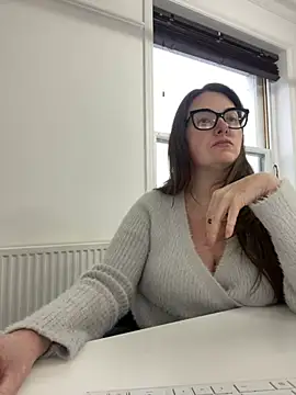 Miss Stassi online show from January 2025 03:19:01 PM