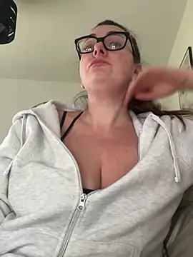 Miss Stassi online show from January 2025 01:58:01 PM