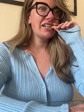 Miss Stassi online show from May 2026 08:32:01 AM