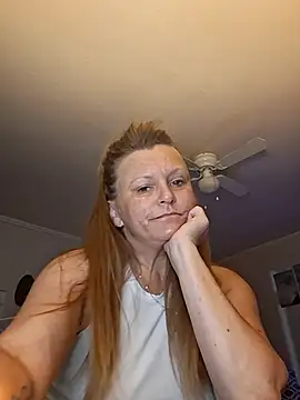 skyeb0787 online show from October 2025 12:19:01 PM