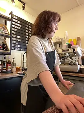 cinnabon  online show from April 2026 10:44:01 AM