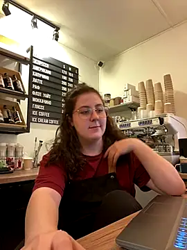 cinnabon  online show from October 2025 12:39:01 PM