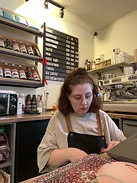 cinnabon  online show from February 2026 01:27:01 PM