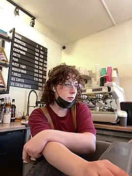 cinnabon  online show from April 2026 08:38:01 AM