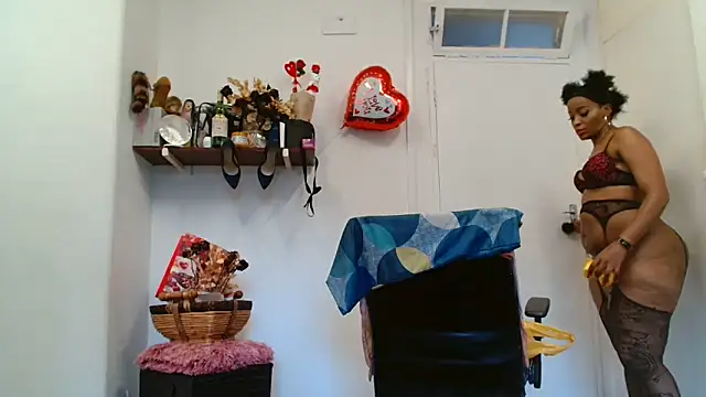 xTALLSEXYBUMx online show from March 2026 05:23:02 AM