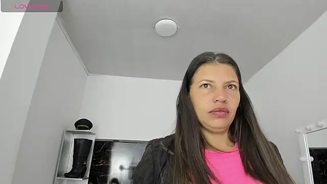 Snapshot of Kathia_Armstrong chatting on January 2025 01:41:01 PM Kathia Armstrong online show from January 2025 01:41:01 PM