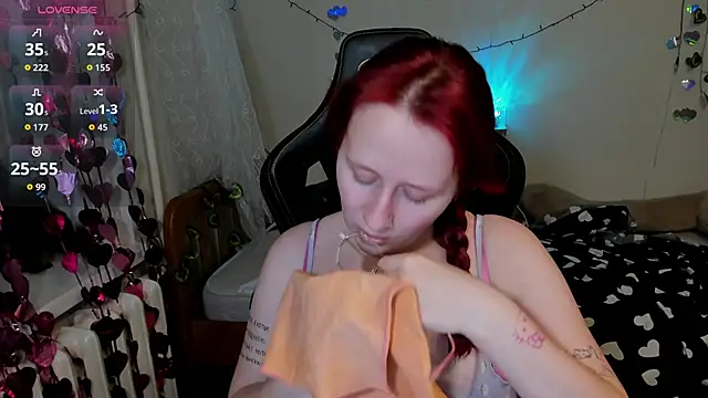 KrisTyBooBsin online show from March 2026 05:24:02 PM