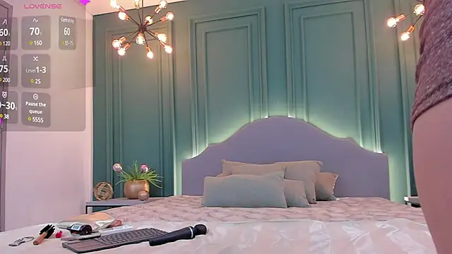 Snapshot of rubyhill_2711 chatting on January 2025 02:48:01 AM rubyhill 2711 online show from January 2025 02:48:01 AM