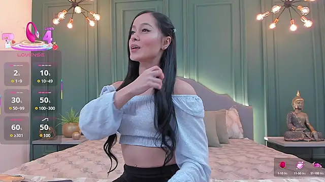 Snapshot of rubyhill_2711 chatting on February 2025 11:04:01 PM rubyhill 2711 online show from February 2025 11:04:01 PM