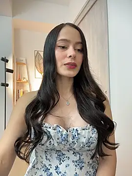 rubyhill 2711 online show from December 2025 12:05:01 AM