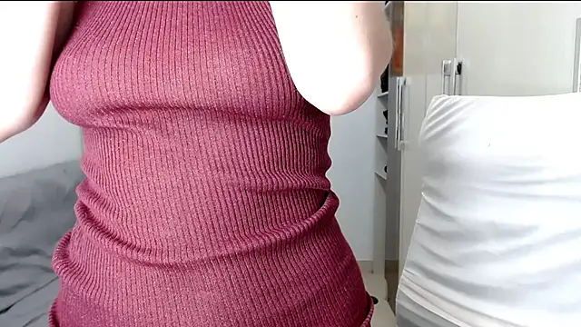 Snapshot of Laura-pervert chatting on February 2025 11:03:02 PM Laura-pervert online show from February 2025 11:03:02 PM