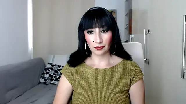 Snapshot of Laura-pervert chatting on December 2025 09:08:02 PM Laura-pervert online show from December 2025 09:08:02 PM