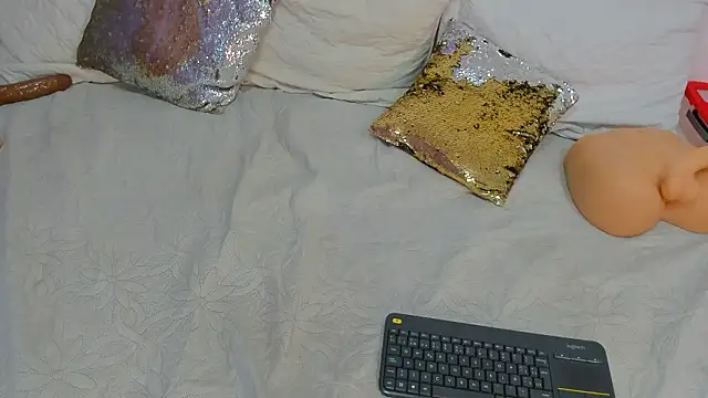 cookplleaser online show from February 2026 11:32:02 AM