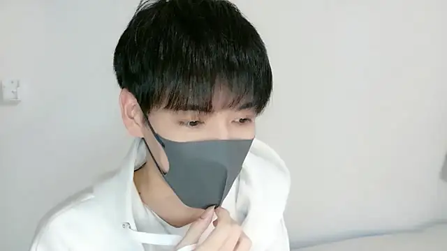 Snapshot of itsme_LEON chatting on February 2026 01:09:02 PM itsme LEON online show from February 2026 01:09:02 PM