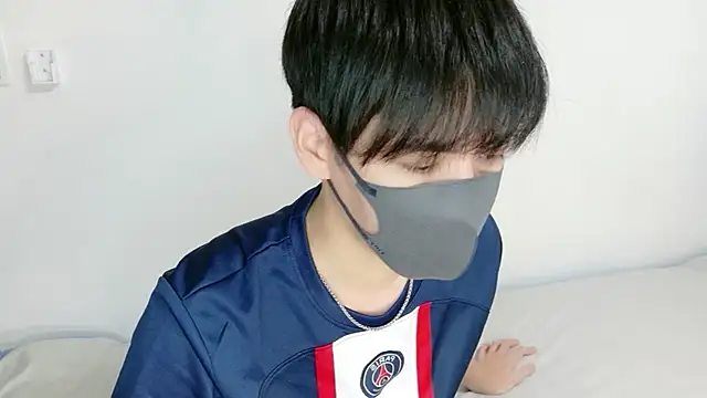 Snapshot of itsme_LEON chatting on March 2026 01:14:01 PM itsme LEON online show from March 2026 01:14:01 PM