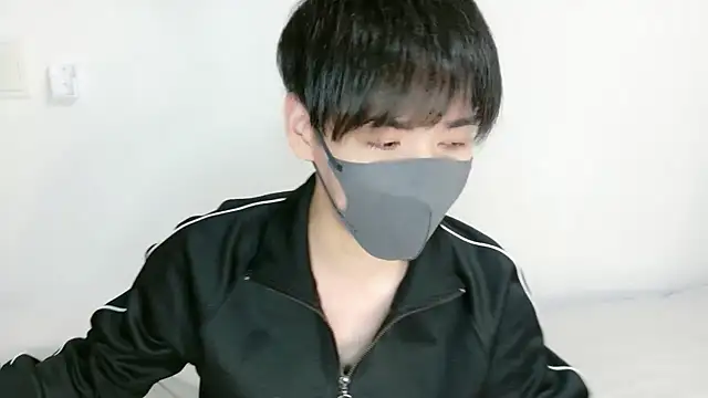 Snapshot of itsme_LEON chatting on March 2026 01:11:01 PM itsme LEON online show from March 2026 01:11:01 PM