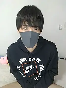 itsme LEON online show from March 2025 01:01:01 PM