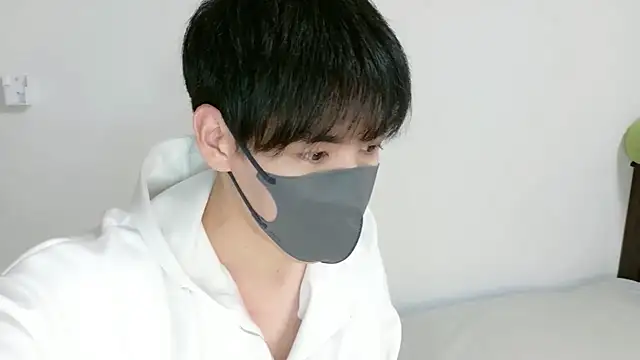 Snapshot of itsme_LEON chatting on March 2026 01:12:02 PM itsme LEON online show from March 2026 01:12:02 PM