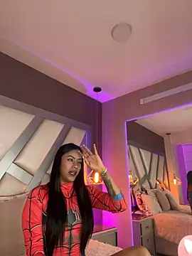 Amber villalobos  online show from February 2025 10:11:02 AM