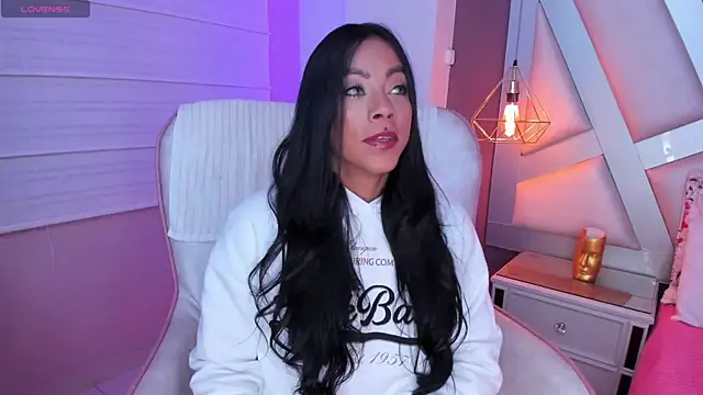 Amber villalobos  online show from September 2025 03:45:01 AM