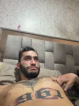 Snapshot of openmind_boy chatting on February 2026 11:38:02 PM openmind boy online show from February 2026 11:38:02 PM