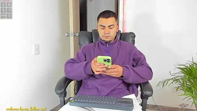 kalivan voinesscu online show from March 2026 07:06:02 AM