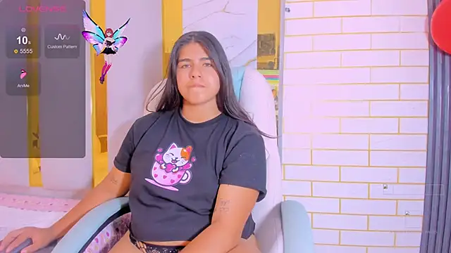 Lia Ashley online show from October 2025 06:52:01 PM