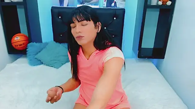 antonela xxx online show from October 2025 07:13:01 PM