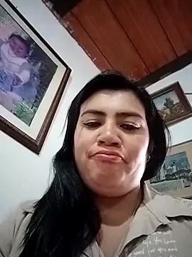 Snapshot of naughty-sharlot chatting on January 2025 06:39:01 PM naughty-sharlot online show from January 2025 06:39:01 PM