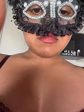 Bella Luna18 online show from March 2026 08:27:02 PM