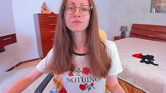 Pantyhose Mila online show from February 2026 09:13:02 PM