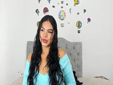 Snapshot of Kymbrown25 chatting on January 2025 04:24:01 PM Kymbrown25 online show from January 2025 04:24:01 PM