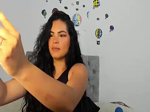 Snapshot of Kymbrown25 chatting on January 2025 02:49:02 AM Kymbrown25 online show from January 2025 02:49:02 AM